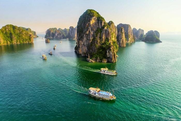 White Crown Hotel Ha Long Exterior foto